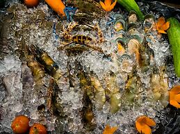 Sunset Village Beach Resort