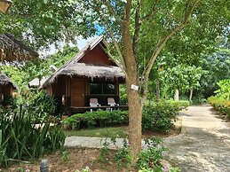 Sunset Village Beach Resort