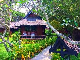 Sunset Village Beach Resort