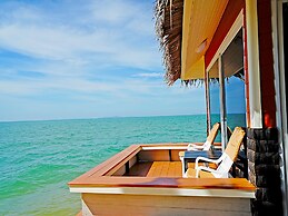 Sunset Village Beach Resort