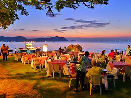 Sunset Village Beach Resort