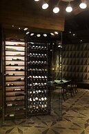 Java Paragon Hotel and Residences