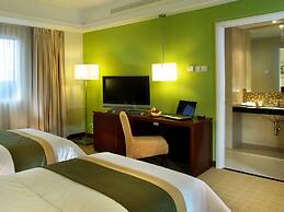 Java Paragon Hotel and Residences