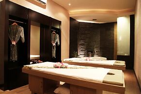 Java Paragon Hotel and Residences