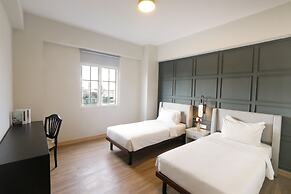 Java Paragon Hotel and Residences