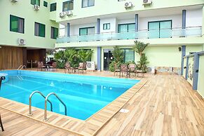 Crystal Palm Hotel