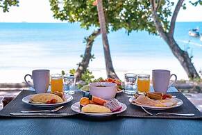 Aonang Villa Resort Beachfront