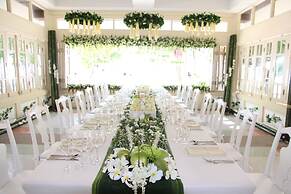 Aonang Villa Resort Beachfront