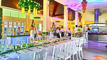 Aonang Villa Resort Beachfront