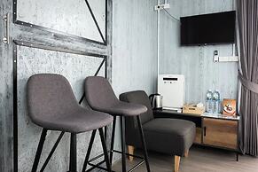 Basaya Beach Hotel & Resort