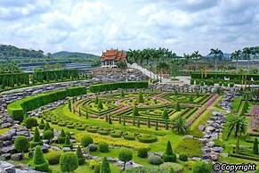 Basaya Beach Hotel & Resort