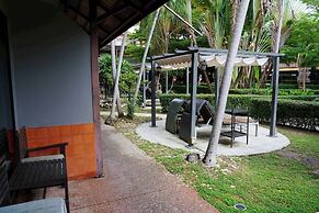 Basaya Beach Hotel & Resort