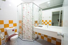 Basaya Beach Hotel & Resort