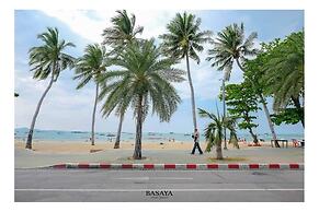 Basaya Beach Hotel & Resort