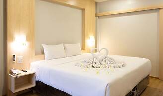 Basaya Beach Hotel & Resort