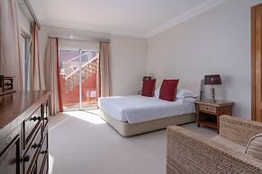 Palheiro Village