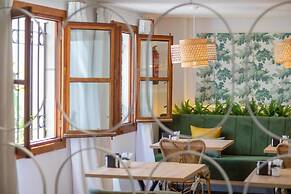 Soho Boutique Atalia