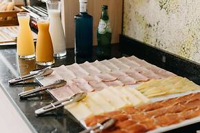 Soho Boutique Atalia