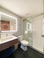 Microtel Inn & Suites by Wyndham Columbia/At Fort Jackson