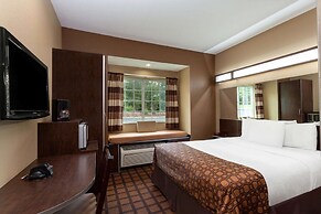 Microtel Inn & Suites by Wyndham Columbia/At Fort Jackson