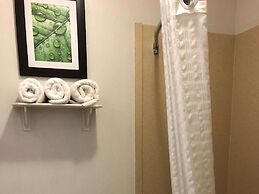 Executive Inn & Suites Joaquin