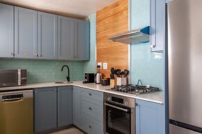 Abalone Hotel & Villas