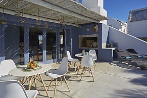 Abalone Hotel & Villas