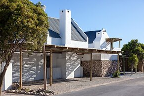 Abalone Hotel & Villas