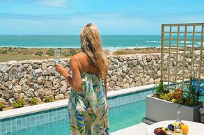 Abalone Hotel & Villas