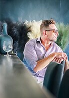 Abalone Hotel & Villas