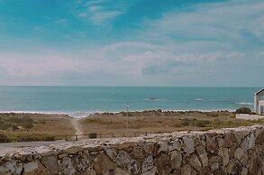 Abalone Hotel & Villas