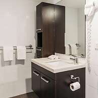 Checkers Resort & Conference Centre