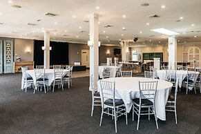 Checkers Resort & Conference Centre