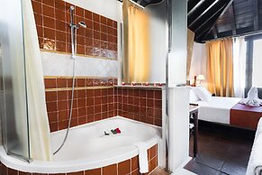 Casa Palacio Pilar del Toro