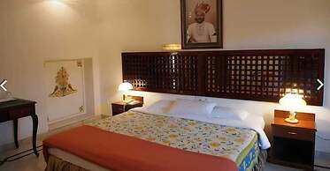 WelcomHeritage Mandir Palace