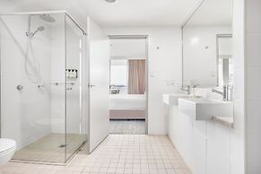 Sage Hotel Wollongong