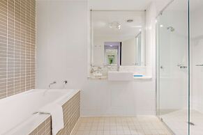 Sage Hotel Wollongong