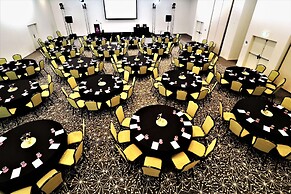 Sage Hotel Wollongong