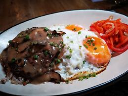 The Picasso Boutique Serviced Residences