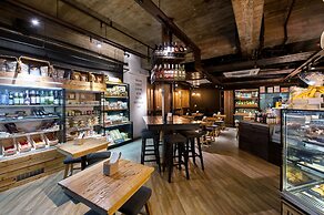 The Picasso Boutique Serviced Residences