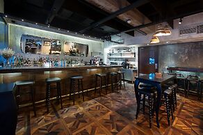 The Picasso Boutique Serviced Residences