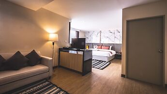 Sinsuvarn Airport Suite