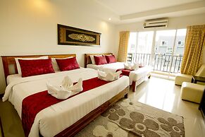 Sinsuvarn Airport Suite