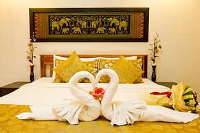 Sinsuvarn Airport Suite