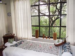 Nirvana Restaurant And Retreat
