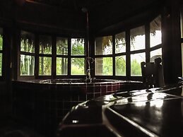 Nirvana Restaurant And Retreat