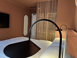 ADELANTE Boutique Hotel