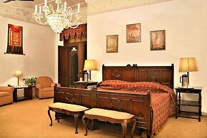 WelcomHeritage Taragarh Palace