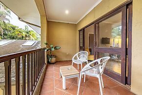 Hotel Numbi and Garden Suites