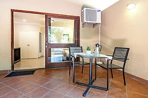 Hotel Numbi and Garden Suites